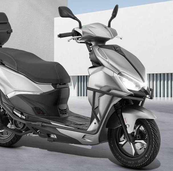 Qjmotor ace 150 có giá ngang ngửa honda vision trang bị phanh abs 2 kênh và tcs của bosch - 3