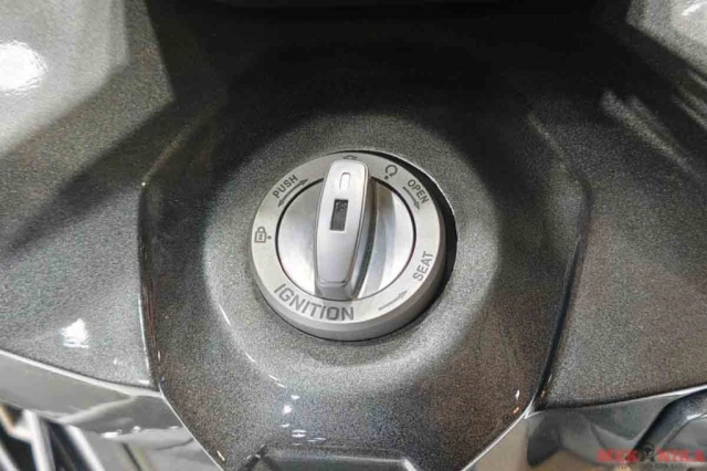 Qjmotor fort 600 lộ diện làn gió mới thách thức kymco ak550 trong thế giới maxi-scooter - 11