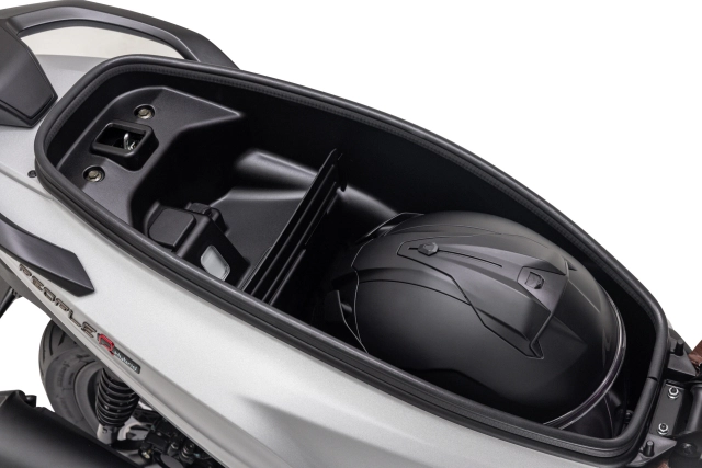 Ra mắt kymco people r hybrid 125 - kẻ gạt giò honda sh125i tại lục địa già - 7