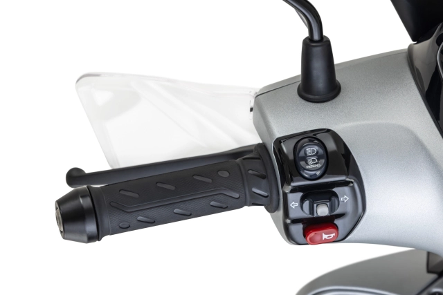 Ra mắt kymco people r hybrid 125 - kẻ gạt giò honda sh125i tại lục địa già - 10