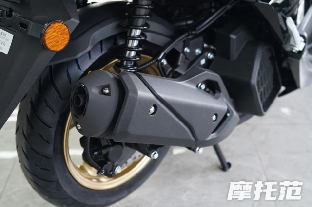 Ra mắt xe tay ga 250cc chất như xmax nhưng giá rẻ ngang ngửa air blade 160 - 5