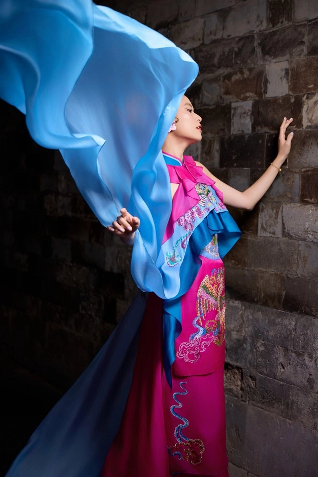 Sắc vóc hiện tại của hoàng thùy linh - 6