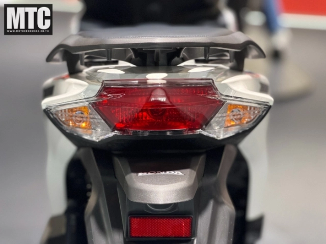 Soi chi tiết honda dio lite tại jms 2025 - tìm điểm khác biệt so với phiên bản tiêu chuẩn - 5