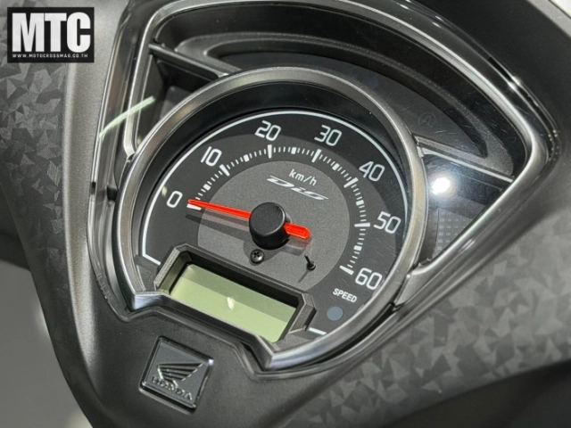 Soi chi tiết honda dio lite tại jms 2025 - tìm điểm khác biệt so với phiên bản tiêu chuẩn - 9