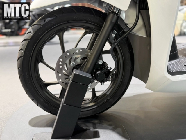 Soi chi tiết honda dio lite tại jms 2025 - tìm điểm khác biệt so với phiên bản tiêu chuẩn - 10