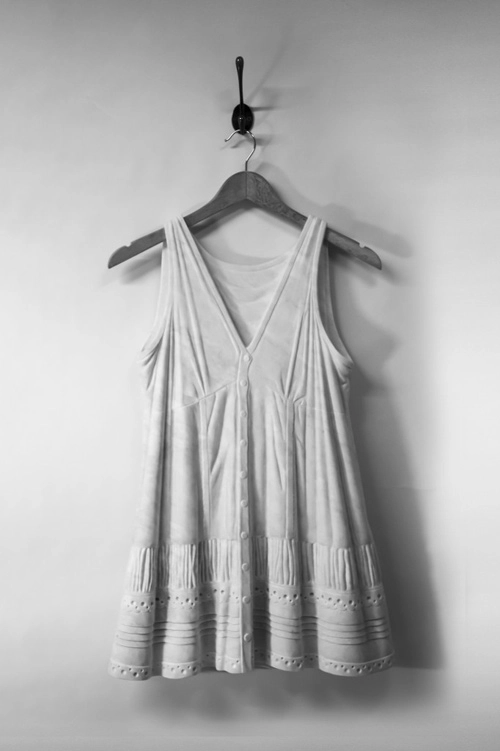 Sửng sốt váy áo siêu mềm làm từ đá - 2