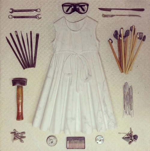 Sửng sốt váy áo siêu mềm làm từ đá - 18