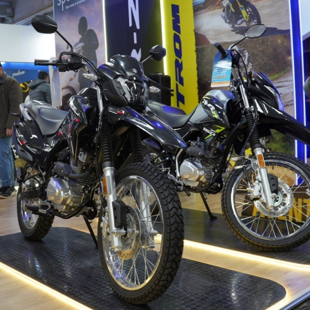 Suzuki ra mắt đối thủ mới của yamaha wr155 - trang bị phanh abs nhưng giá chỉ 57 triệu đồng - 5