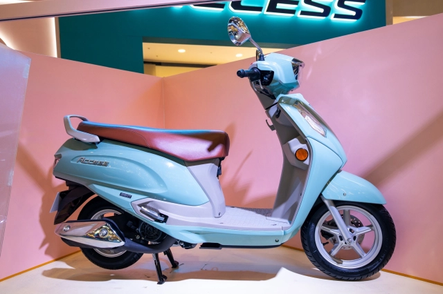 Suzuki ra mắt đối trọng của honda lead trang bị màn hình màu tft với giá bán chỉ từ 33 triệu đồng - 5