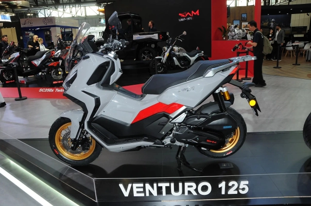 Thương hiệu xe máy ý vừa gây bất ngờ với 2 mẫu xe tay ga giá rẻ tại eicma 2025 - 26