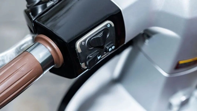 Torino 125 extreme edition 2026 mẫu xe ga sang trọng và đẳng cấp có giá cực rẻ chỉ từ 20 triệu đồng - 8