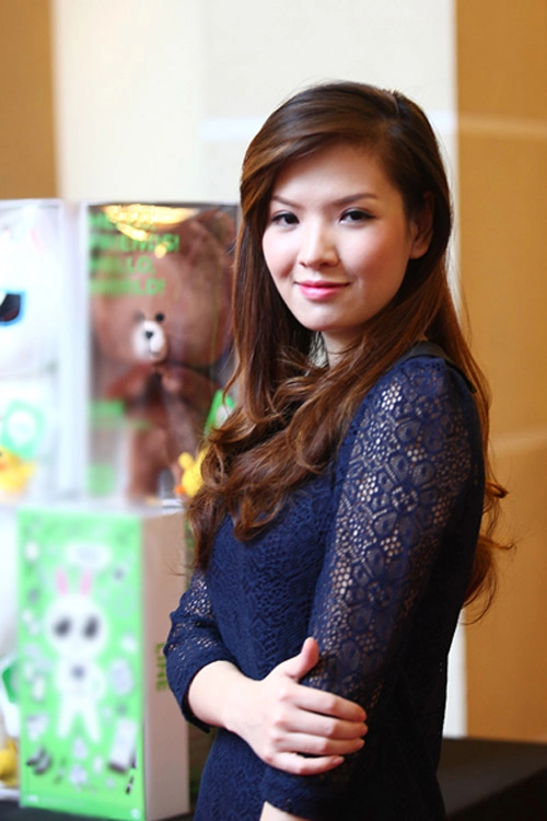 Trang nhung trang trần lộ eo nghiệp dư - 6