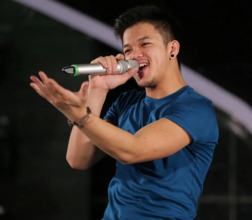 Trọng hiếu idol hút khán giả bằng nụ cười nam châm - 10