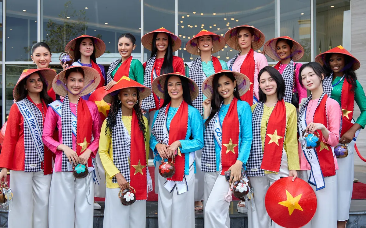 Trực tiếp chung kết miss cosmo 2025 phương linh ổn định nhưng chưa bùng nổ liệu có giành được vương miện - 1