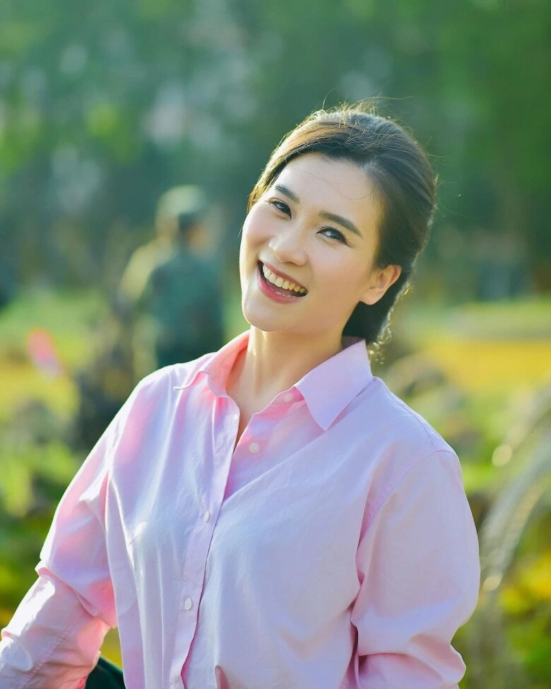 Vtv có một btv không dùng tên thật tuổi 40 vẫn xinh đẹp nền nã chuẩn nàng thơ - 6