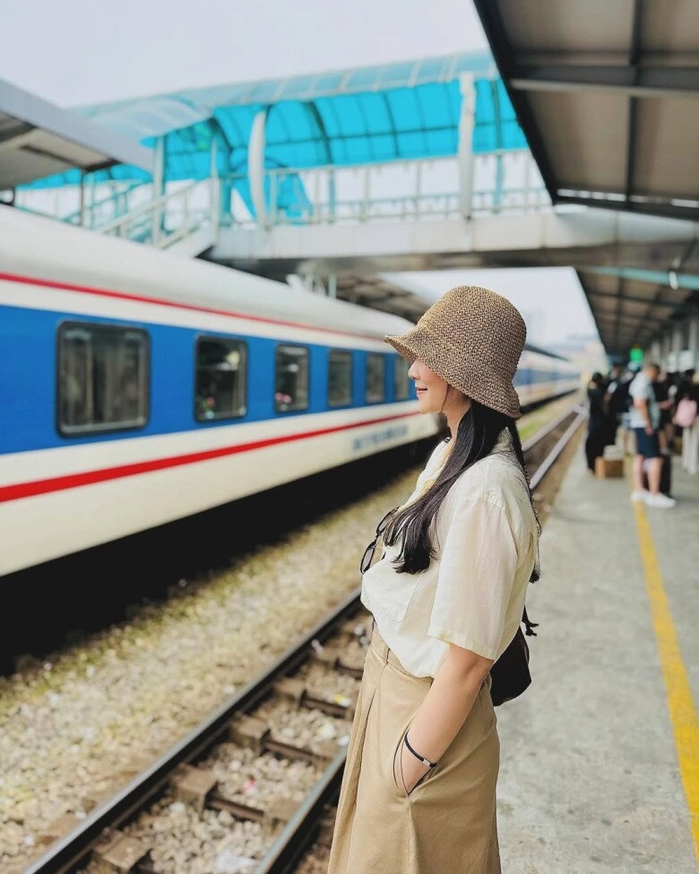 Vtv có một btv không dùng tên thật tuổi 40 vẫn xinh đẹp nền nã chuẩn nàng thơ - 11