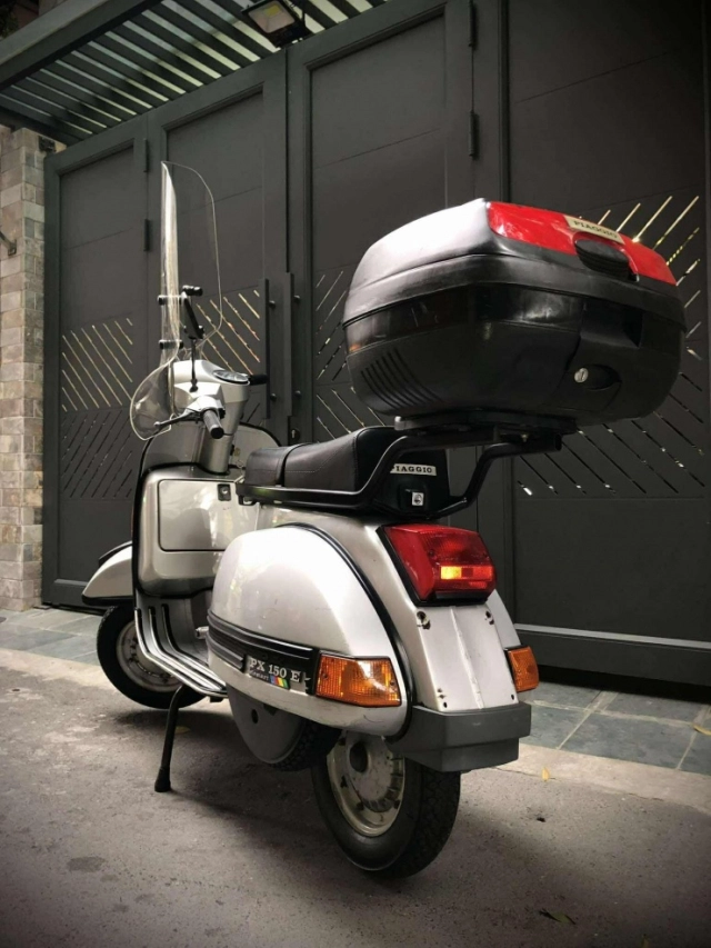 Xế cổ 30 năm tuổi vespa px150e 1995 có giá bán cao gấp đôi honda sh tại việt nam - 5
