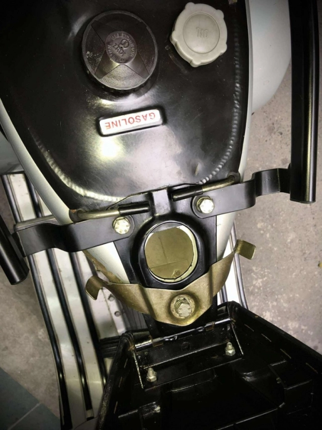 Xế cổ 30 năm tuổi vespa px150e 1995 có giá bán cao gấp đôi honda sh tại việt nam - 9