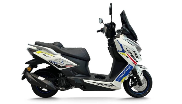 Xuất hiện mẫu xe ga mới - dáng như vario 160 trang bị như xmax giá rẻ hơn vision - 7