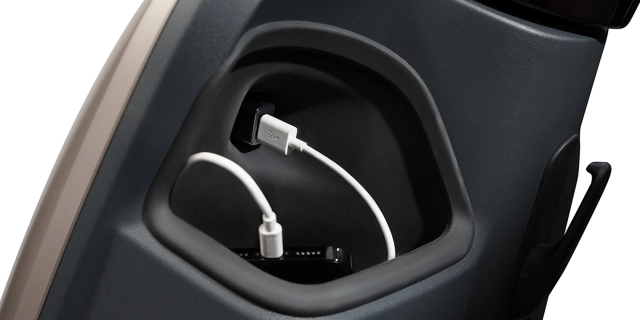 Yamaha cuxi hồi sinh dưới dạng xe máy điện với tên gọi mới cuxie - 10