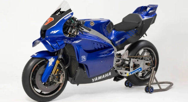 Yamaha yzr-m1 v4 chính thức lộ diện - chương mới cho kỷ nguyên motogp của yamaha - 1