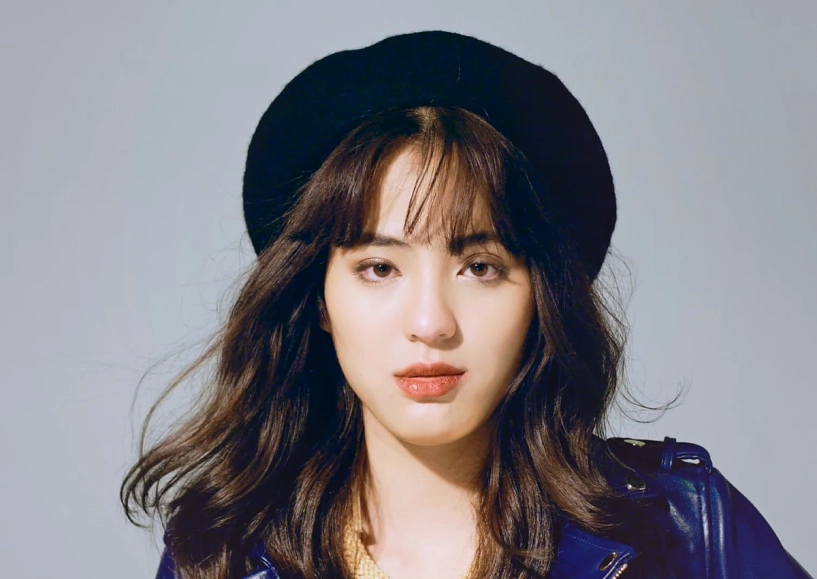 10 cô gái xinh đẹp nhất thế giới 2025 - 17