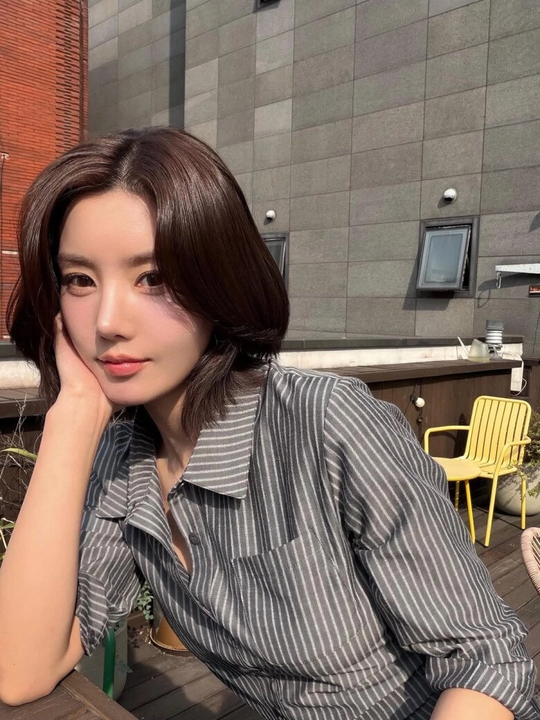 3 sai lầm khi gội đầu mùa đông khiến tóc xẹp lép dính sát da đầu đổi sang cách này tóc bồng bềnh như mây - 4