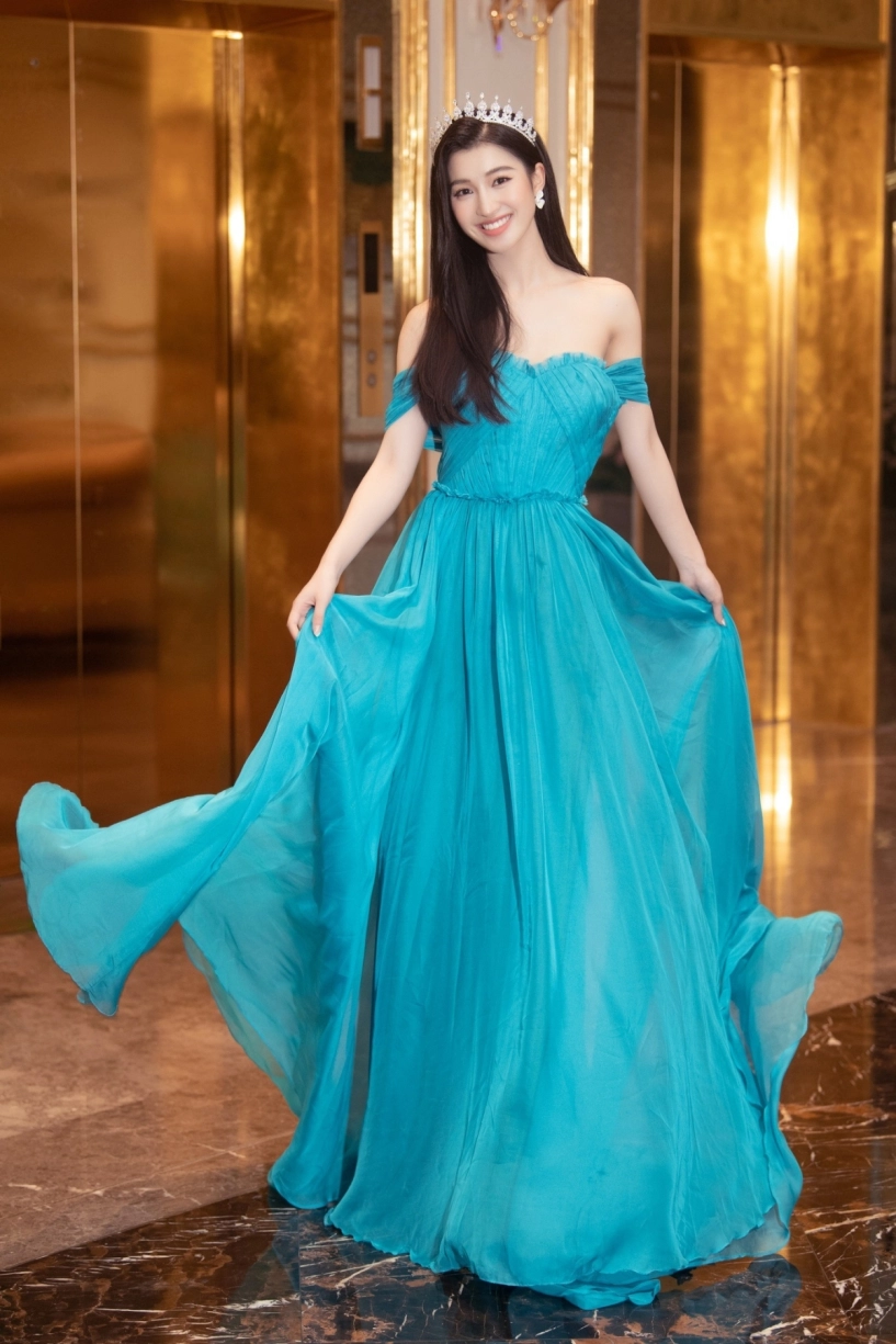 4 năm ở showbiz của phương nhi trước khi cưới chồng - 3