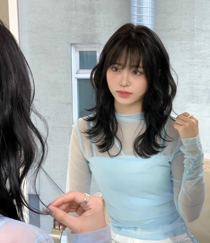 7 kiểu tóc ngang vai đẹp hơn tóc ngắn lại dễ chăm hơn tóc dài giúp chị em trẻ ra 10 tuổi - 8