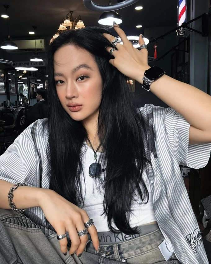 Angela phương trinh cắt tóc chó sói - 3