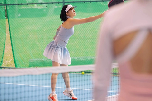 Bà phó viện trưởng viện kiểm sát nhân dân tỉnh trong phim lằn ranh ở tuổi ngoài 40 có đời thực ra sao - 7