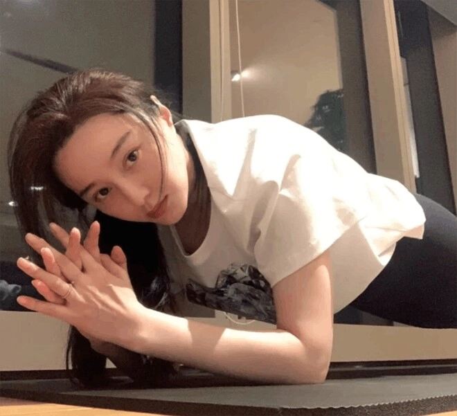 búp bê sống u45 dáng vẫn nuột như gái đôi mươi nhờ 4 thói quen từ bỏ một loại gia vị suốt nhiều năm - 4