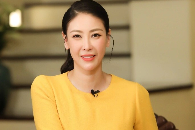 cháu dâu hụt của hoài linh từng lọt top 15 miss world là hoa hậu của các hoa hậu nay u45 đẹp căng tràn - 2