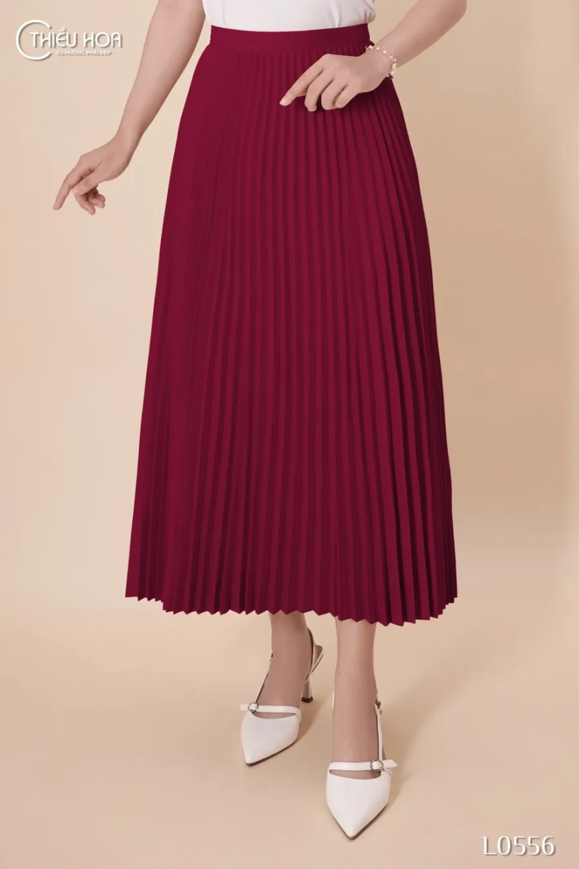 Đầu năm mặc gì để thu hút tài lộc bí quyết từ thiều hoa cho chị em u50 - 3