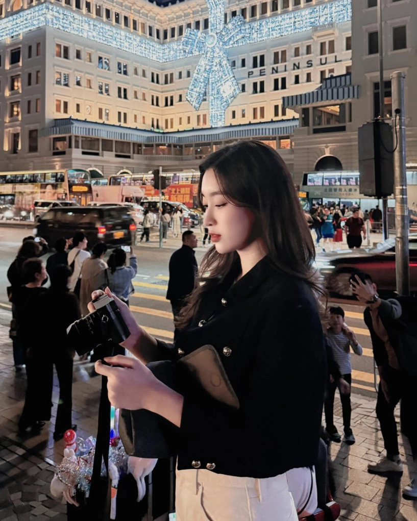 Đỗ mỹ linh chăm mặc giấu bụng giữa tin đồn mang bầu lần hai - 3