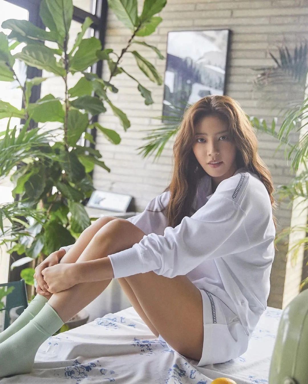 Giảm 17 kg trong 3 tháng nữ ca sĩ 43 tuổi vấp phải nhiều tranh cãi - 1