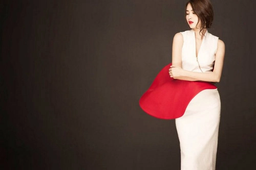 Hh đặng thu thảo đẹp hơn với phong cách thanh lịch - 1