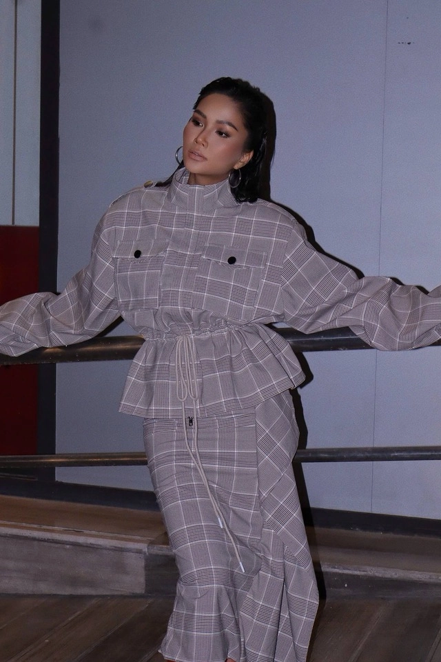 Hhen niê sau 8 năm đăng quang hoa hậu hoàn vũ việt nam - 6