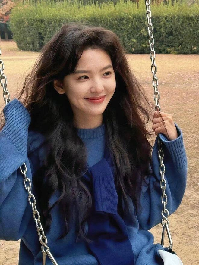 Không muốn trông già đi 10 tuổi khi làm tóc xoăn trong năm mới chị em ghi nhớ 6 điểm đảm bảo trẻ gấp bội - 15