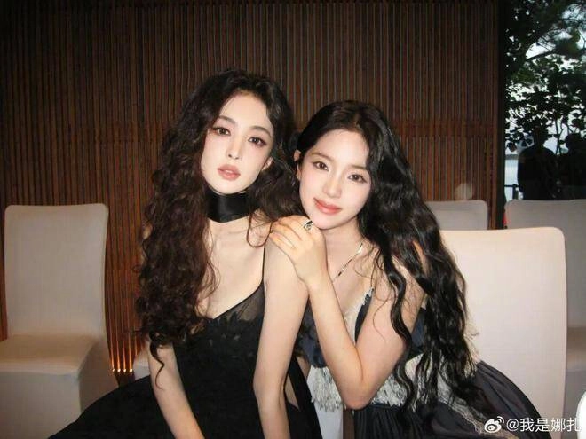 Không muốn trông già đi 10 tuổi khi làm tóc xoăn trong năm mới chị em ghi nhớ 6 điểm đảm bảo trẻ gấp bội - 22