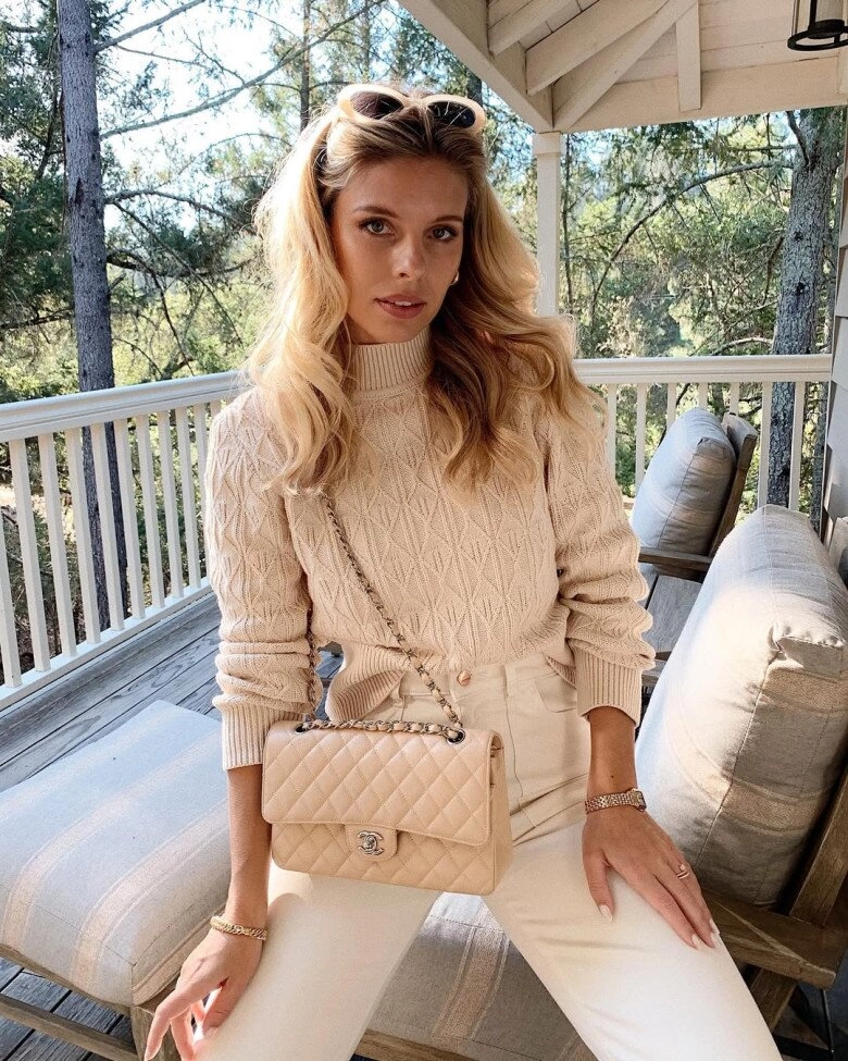 Mặc áo len cổ lọ hay cổ tròn để trông gầy hơn chị em có gu luôn dùng công thức này để không bao giờ sai - 5