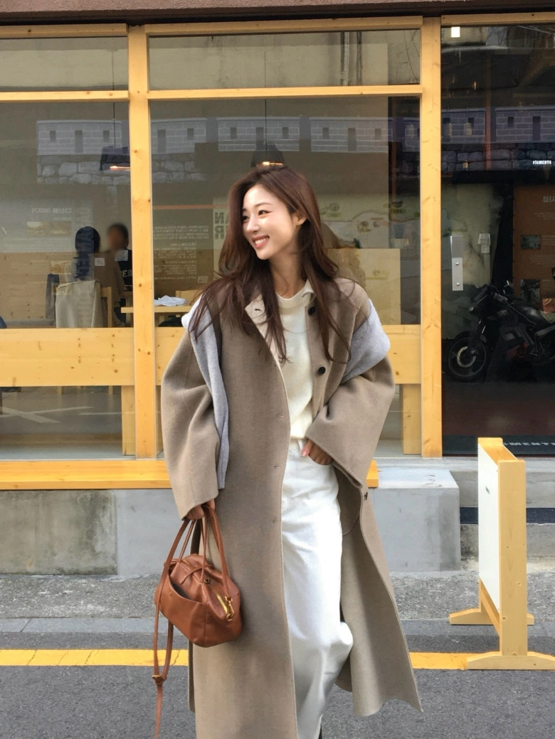 Mặc đồ sáng màu vào mùa xuân chị em ghi nhớ 5 nguyên tắc vàng này không lo sến mà còn sang hơn hẳn - 2