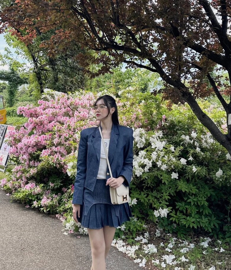 Mỹ nhân hà thành mặc đẹp như sách mẫu có 10 outfit dạo phố chuẩn sang xịn mà chị em phải học hỏi - 12