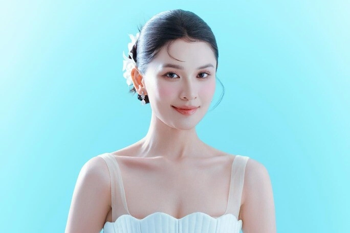 Mỹ nhân lấy mất vương miện của đỗ mỹ linh đi thi quốc tế lại mắc bệnh lấy tổng tài đẹp trai như mẫu giờ ra sao - 1