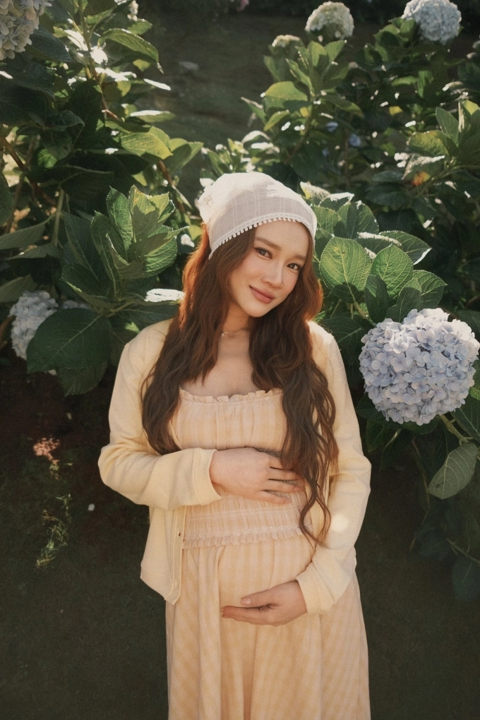 Nhã phương nói về nhan sắc bị bàn tán trước thềm sinh con thứ ba - 1