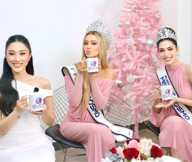 Nữ mc gây sốt khi đọ sắc bên top 2 miss cosmo thi hoa hậu lọt top 20 visual như sinh đôi với phương linh - 1