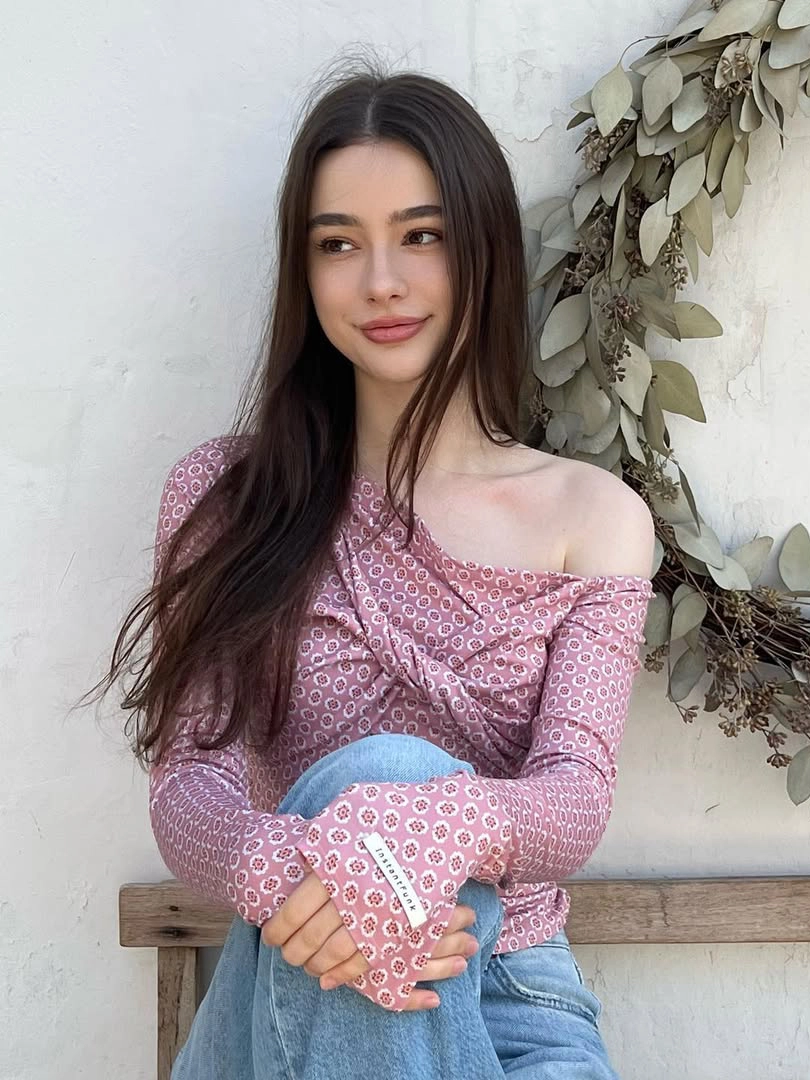 Phong cách cô gái nga vào top đẹp nhất thế giới - 8