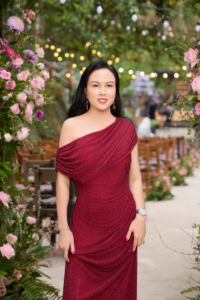 Sau 5 năm chia tay quách ngọc ngoan phượng chanel ở tuổi trung niên vẫn hack tuổi và sang chảnh - 2