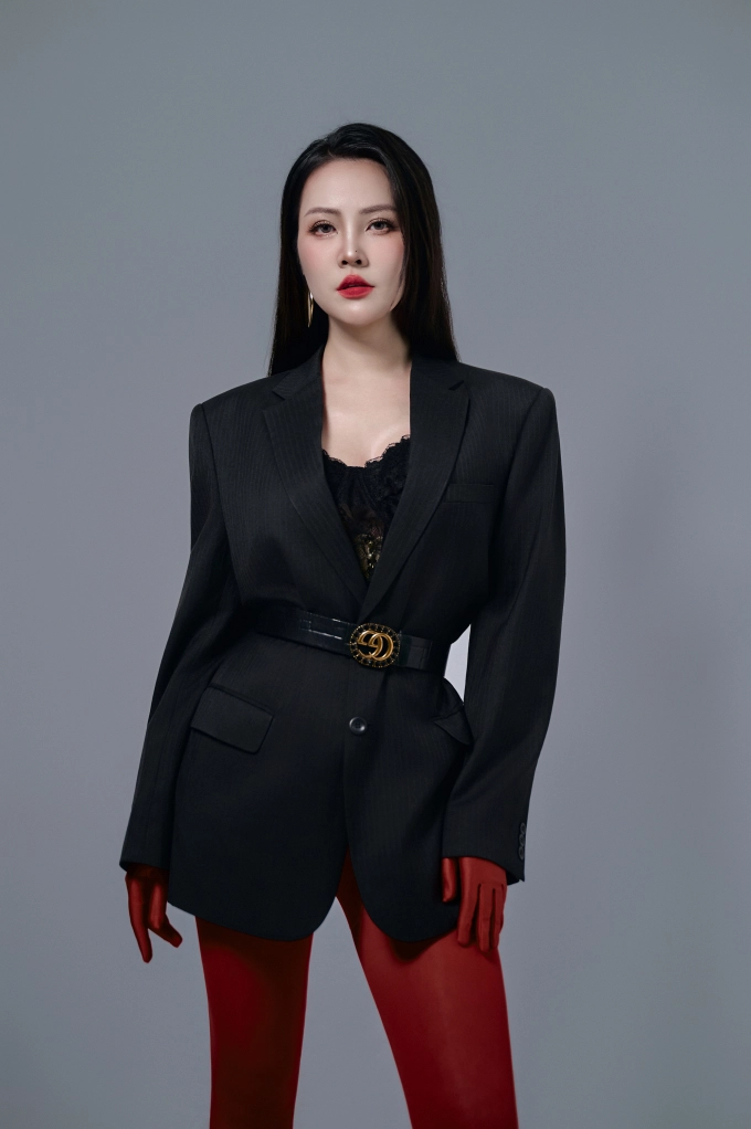 Thụy vân lột xác phong cách sau sinh hai con - 3