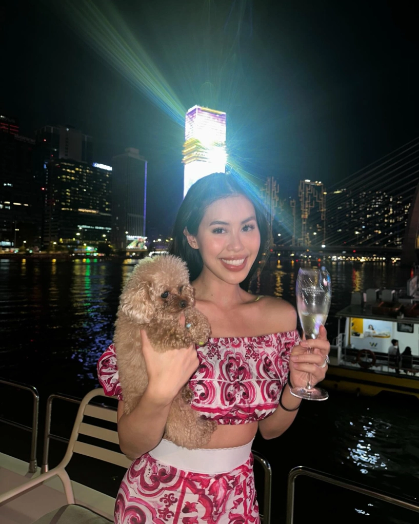 Tiên nguyễn lăng xê một style suốt nhiều năm - 2